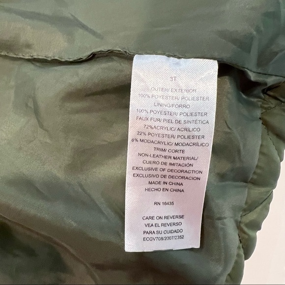 FABULOUS Girls Vest with faux pink fur - Picture 6 of 10